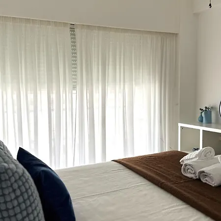 Modern 3bdr_top Floor_lux_suite_balcony Apartament Limassol